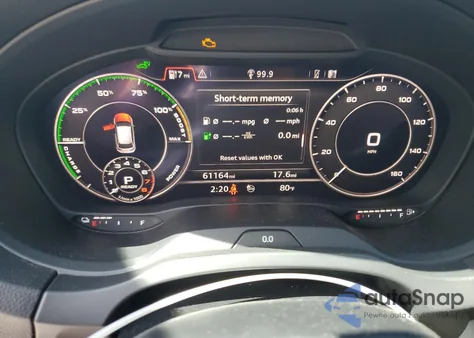 2017 Audi A3 E-Tron Premium Plus z USA, uszkodzony, nr VIN WAUTPBFF3HA090571